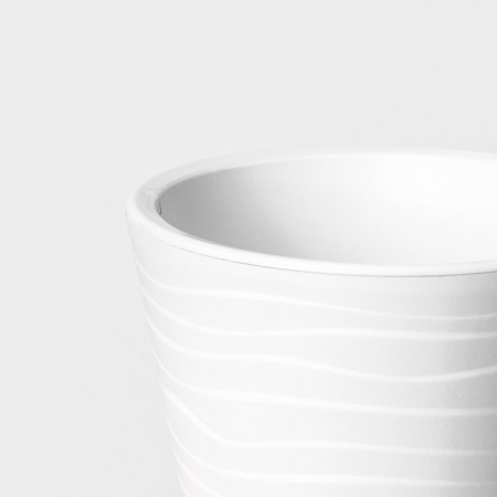 Kashpo for flowers with an insert "Valencia", 2.8 liters, white color-2