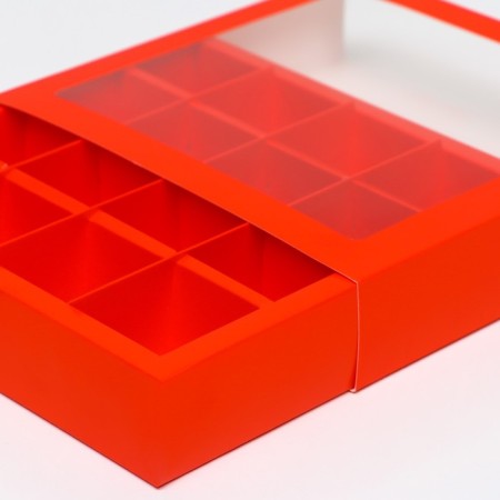 Box for sweets, 16 pcs, red, 17.7 x 17.7 x 3.8 cm-3