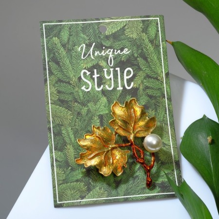 Brooch "Maple leaves", color in gold-2
