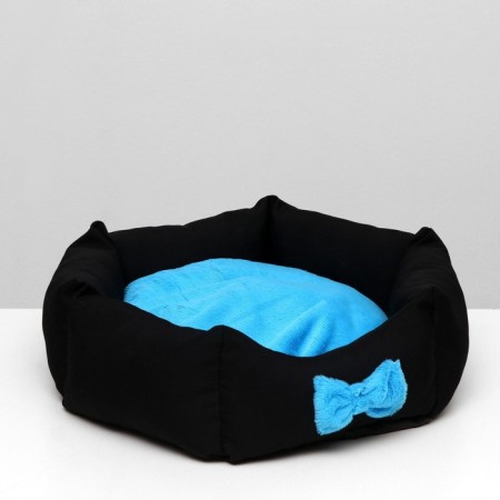 Lying "Princess", Gabardin, Plyush, 50 x 50 x 15 cm, black/blue-1