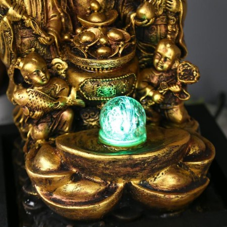 Three Elders with children and gold, 35x25x20 cm desktop fountain from the network-4