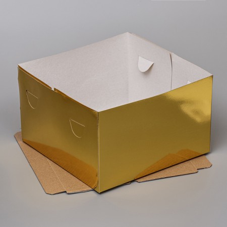 Confectionery packaging with a window, gold, 30 x 30 x 19 cm-3