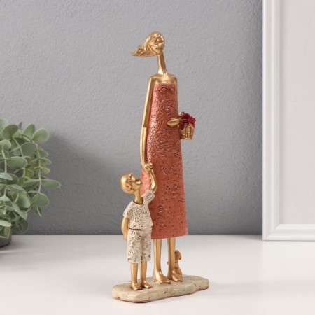 Polystone souvenir "Mom with a son with a basket of flowers" Red-borded 5x9.8x24 cm-1