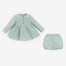 A set for a girl (tunic, shorts) minku is green color, height 86-92 cm