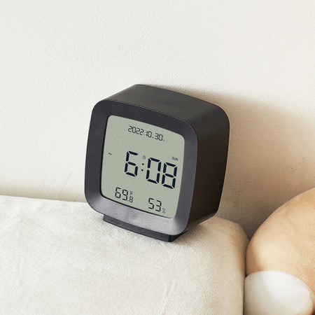 Clock - electronic desk alarm clock: thermometer, calendar, hygrometer, 7.8 x 8.3 cm-2