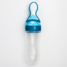A bottle for feeding, silicone, with a spoon, from 5 months, 90 ml, blue color