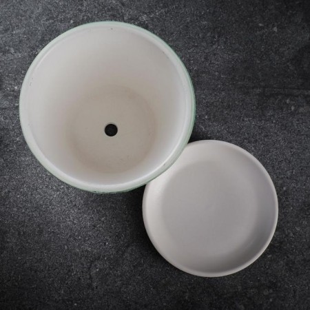 Flower Pot "Bylina" green bud No. 3, 2.15l-2
