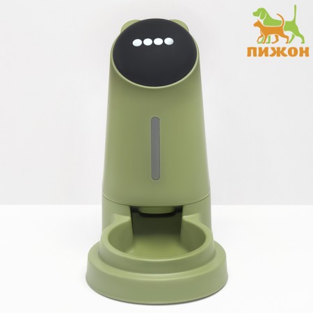 Auto feeder 3.8 liters, non -slip legs, green