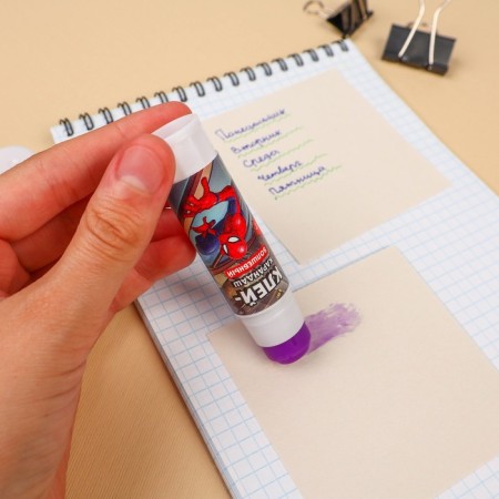 PVP 9 g adhesive pencil, with an indicator, spider man-3