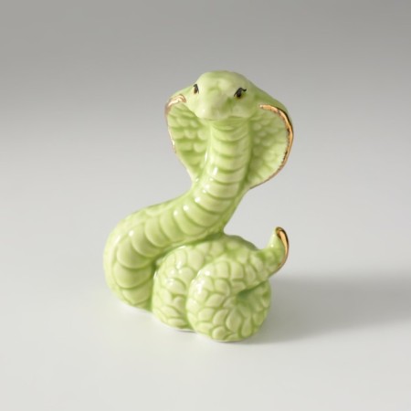 Souvenir Ceramics "Green Cobra" with gold 3x5x7.5 cm-4