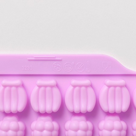 Form for marmalade Dolyan Fruit boom, silicone, 18.5 × 17.5 cm, 42 cells (2.2 × 2.2 cm), pink color-5
