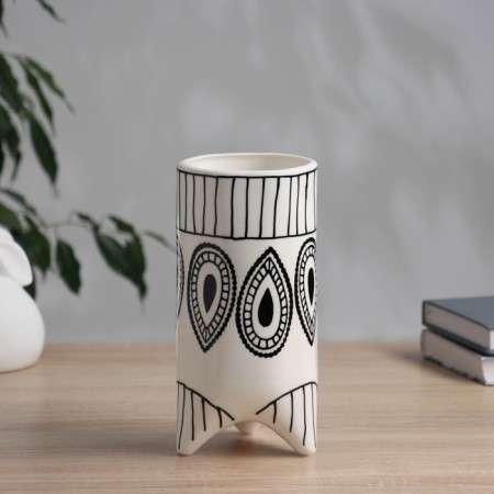 VAZ Coramics Table "Picasso" (manual painting) Ornament, 20x9.5 cm, black and white