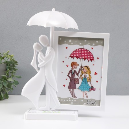 Photo frame plastic 13x18 cm "A couple in love under an umbrella" White 22x14x29 cm
