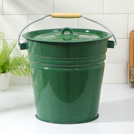 Bucket, 12 l, with a lid, green color
