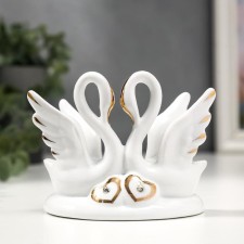 Souvenir ceramics 