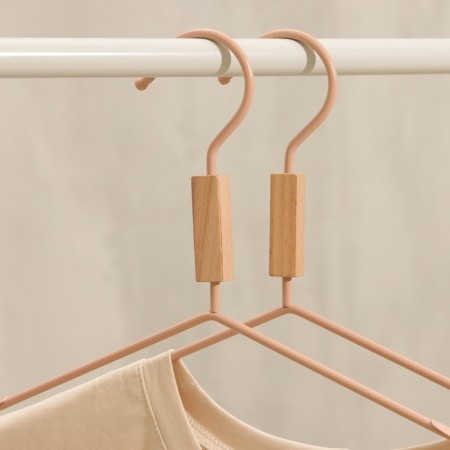 Shoulders - a clothes hanger with reinforced shoulders Ladoom Laconique, 42 × 24 × 3.2 cm, pink color-4