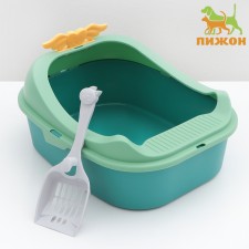 Toilet with a side of 43 x 35 x 25.5 cm, green