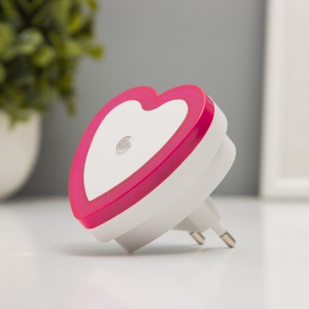 Ночник LED "Сердце" реагирует на темноту 6,5х6,5х2,5 см RISALUX-2