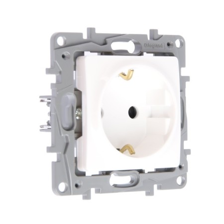 LEGRAND ETIKA socket, 16 A, single, screw. Clemes, hidden, s/s, white