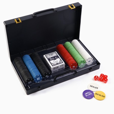 Poker "Game time", set for the game (300 chips, 2 deck of cards, 5 cubes)-1