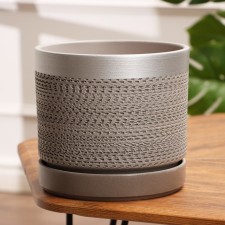 Flower pot 