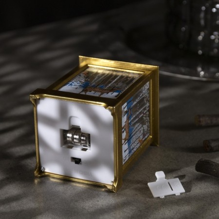 LED figure "Lantern with a deer" 6 × 13 × 6 cm, plastic, batteries AG13x3, glow warm white-2