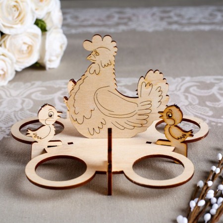 A stand for 5 eggs "Chicken with chickens", 17.5x17.5x11.0 cm