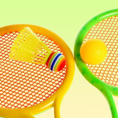 Set of missiles "Fleas the ball": 2 rackets, 1 ball, 1 Volan-5