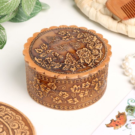 Casket "Butterflies over flowers", 70 x 35 mm, birch bark