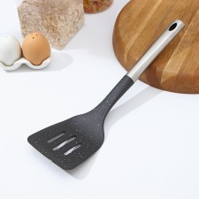 Shovel of the kitchen shade 