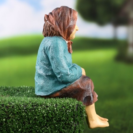 Garden figure "Grandma" 11x13x20cm-4