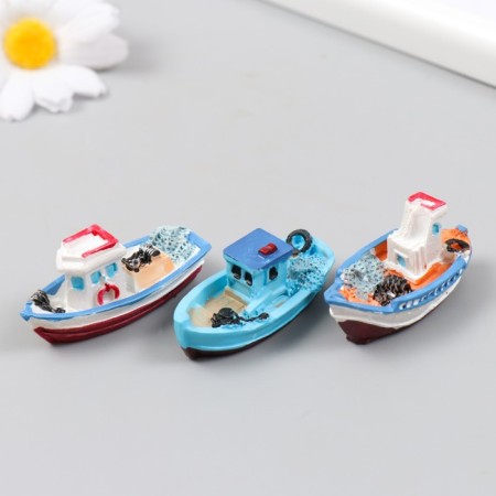 Figure for Florarium Polystone "Fish boat" MIX 5x2x2 cm-1
