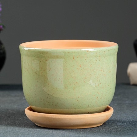 Flower pot "Lomonosovsky" green 0.7 l-1