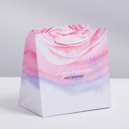 Gift Laminated Square, packaging, “Flower tenderness”, 22 x 22 x 11 cm-1
