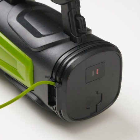 Manual battery flashlight, 15 watts, 1200 mAh, USB, charge indicator, 3 modes-4