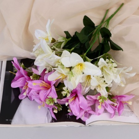 Букет "Фрезия галант" 6х34 см, микс-3