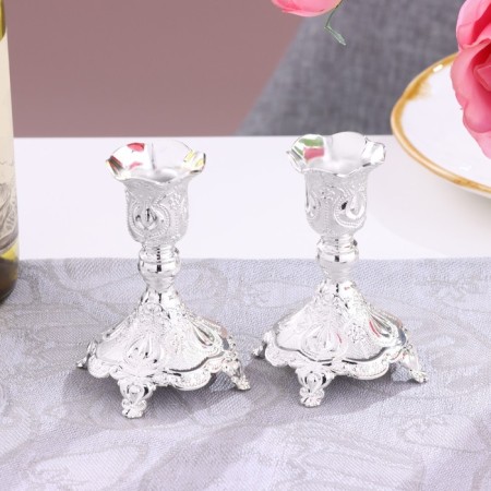 A set of 2 candlesticks, 7.5 x 7.5 x 10 cm-1