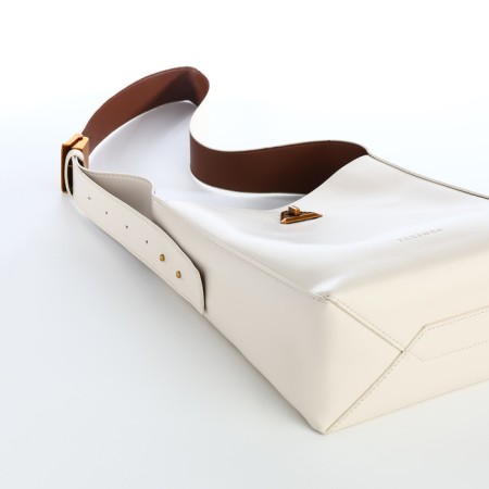 Women's bag on the Textura screw castle, small size, dairy color-4