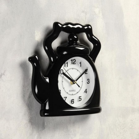 Watching clock, series: kitchen, "kettle", smooth move, 24 x 24 cm-1