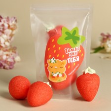 Marshmallow in the form of strawberries 