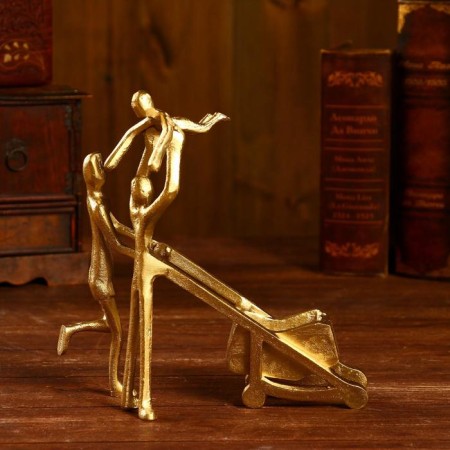 Souvenir "Happy Parents" aluminum 22.2x8.9x25.4 cm (brass coating)-2