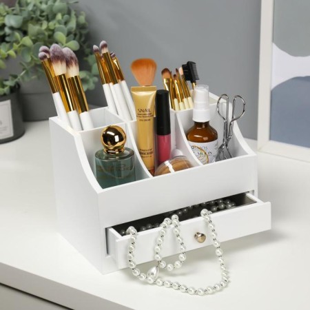 Casket wood for jewelry and cosmetics 1 box white 21x14.5x15 cm-1