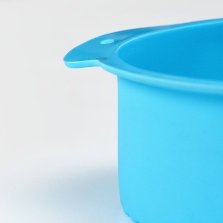 Baking uniform with handles of the valve "Circle", silicone, 27 × 24 × 6 cm, inner diameter 22 cm, color mix-4