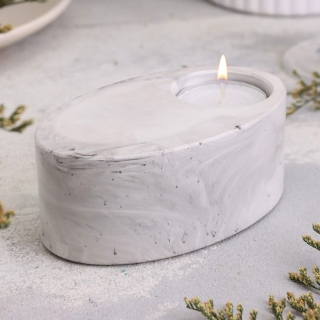 Cloth "narrow oval. Marble" from gypsum, 11.5x7x4cm, marble with black stripes