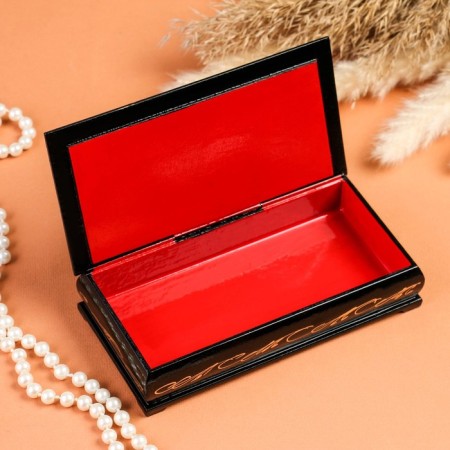 Casket - Buttail "Okhota", 8.5 × 17 cm, lacquer miniature-1