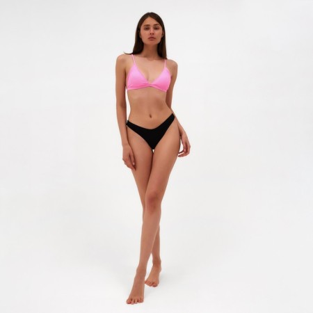 Female bathing top with triangular minaku cups, pink size 50-3