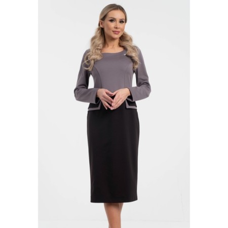 Women's dress, size 42-3