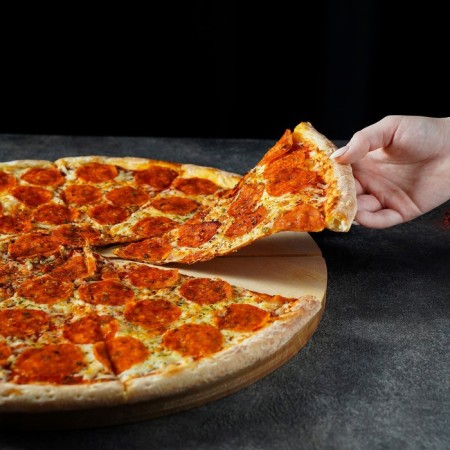 Pizza board with hidden handles of Adelica "Italiano", D = 40 cm, birch-5