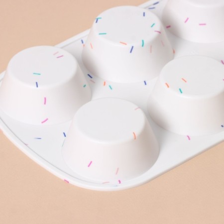 Konfinetta baking form “Figures. Circle ”, silicone, 28 × 18 × 3.5 cm, 6 cells (D = 7.8 cm), white color-2