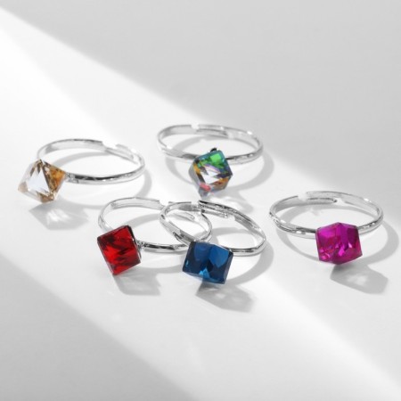 Ring "Cube", Mix color, dimensionless